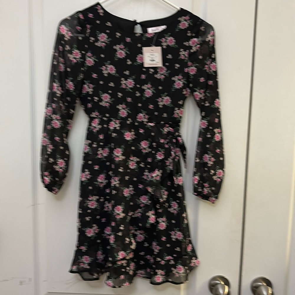 Franki by Francesca’s Black Floral Long Sleeve Dress Sz M Ruffles Bow Girl’s